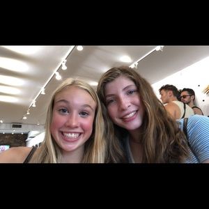 Meet your Posher, Angelica